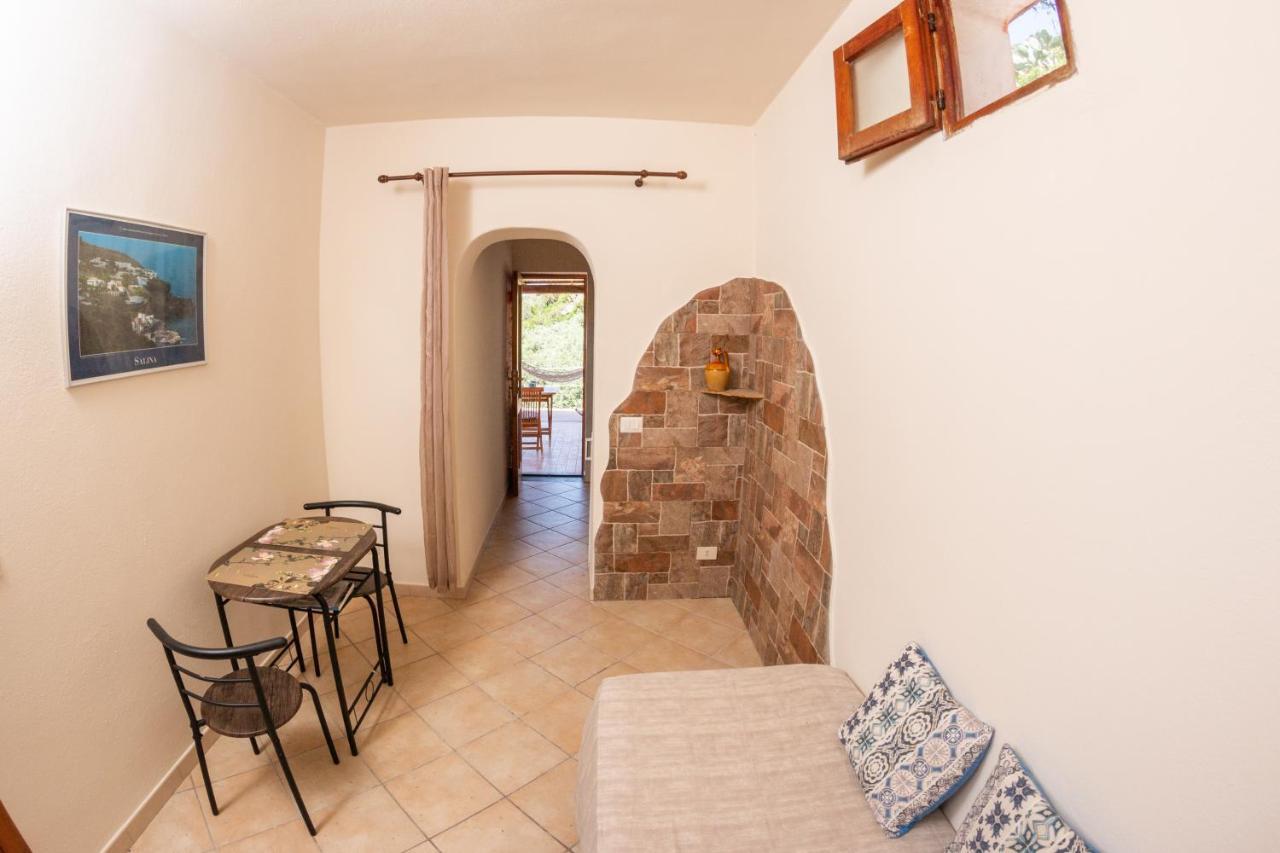 Agriturismo Al Cappero Malfa  Luaran gambar