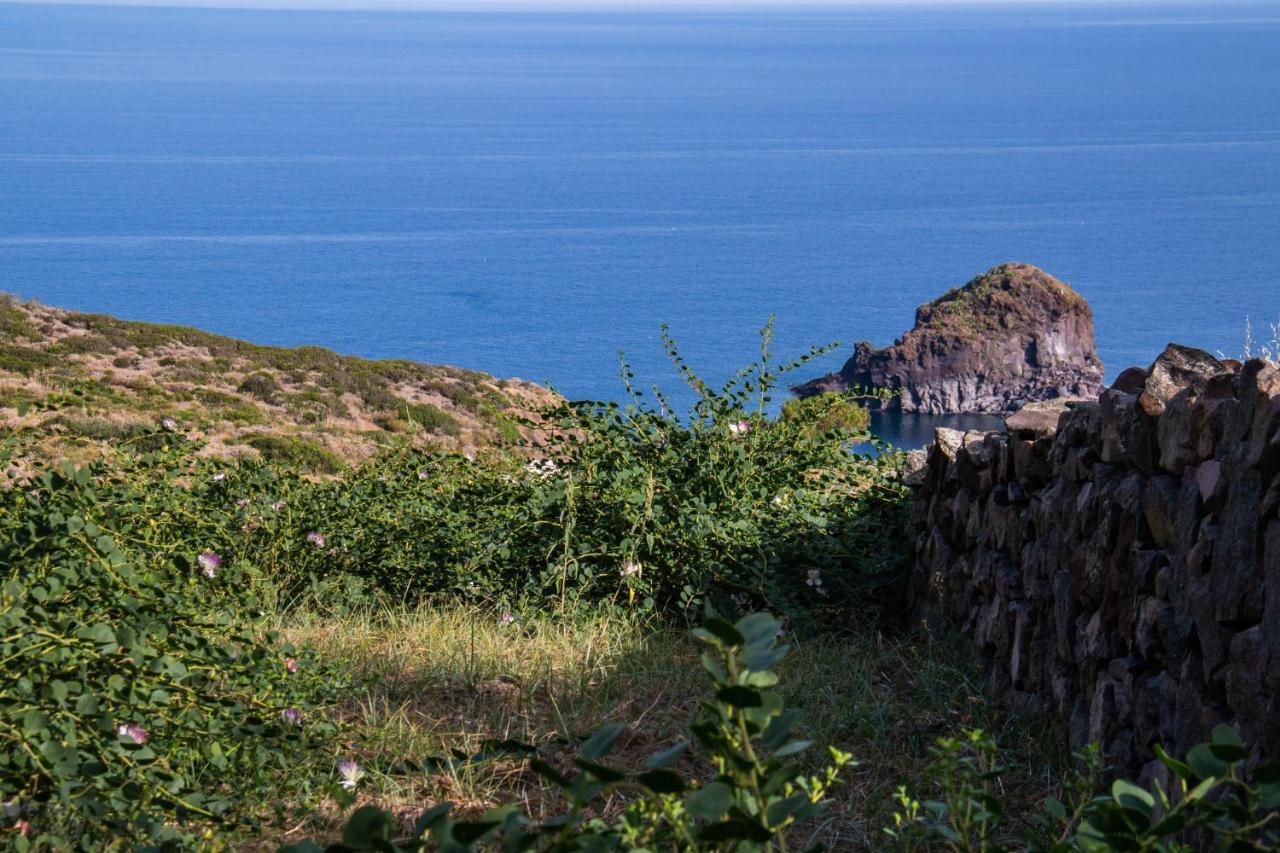 Agriturismo Al Cappero Malfa  Luaran gambar